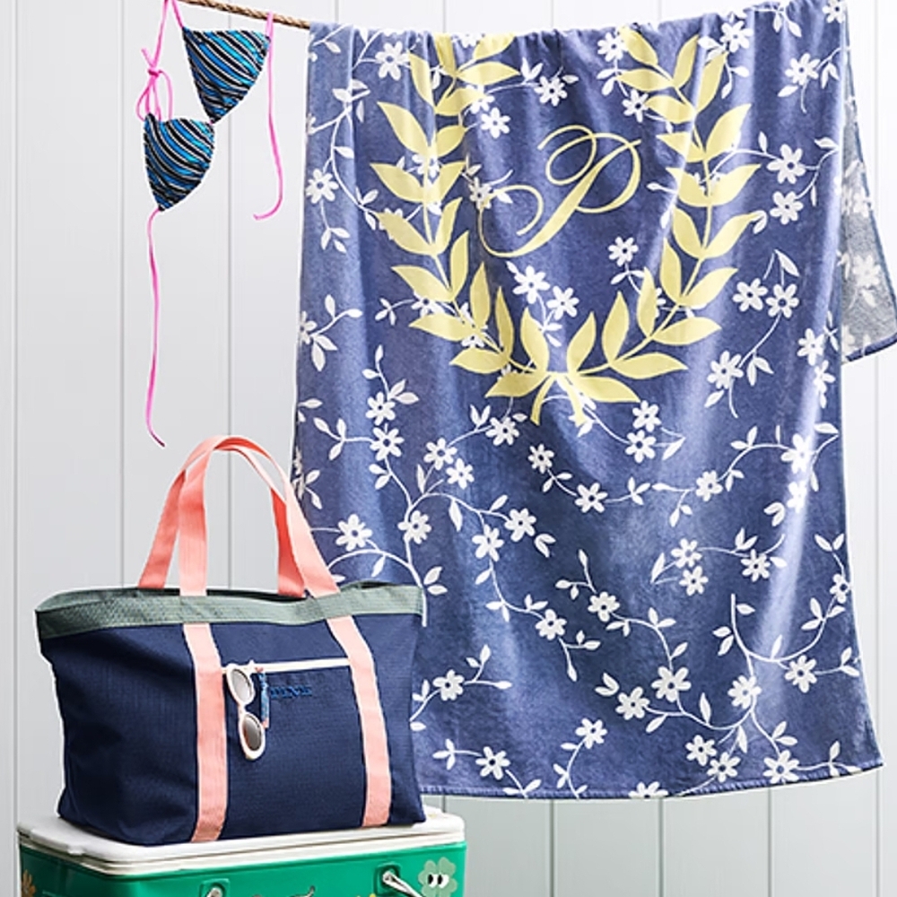 VS Weekend Tote & Oversized Beach Towel